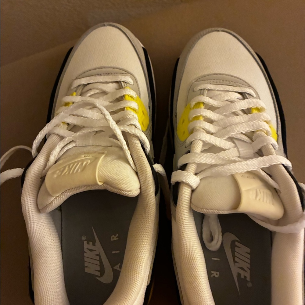 Nike Air Max White and Yellow with Black Accents - Picture 6 of 6